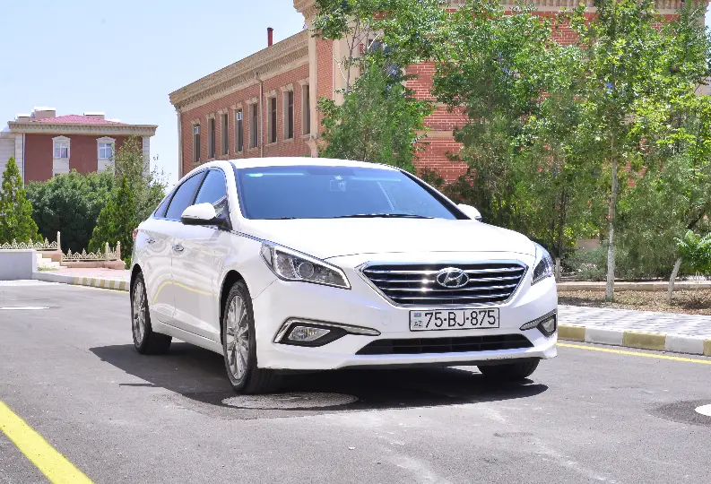 Kirayə Hyundai Sonata 2016