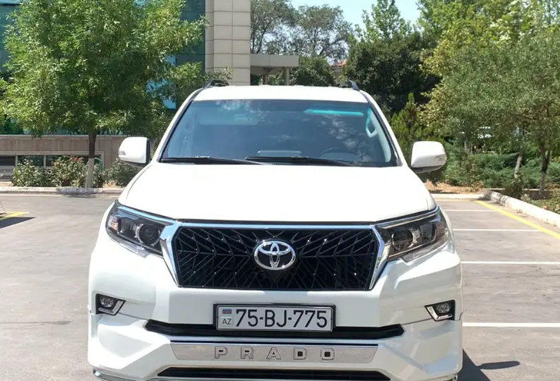 Kirayə Toyota Prado 2013