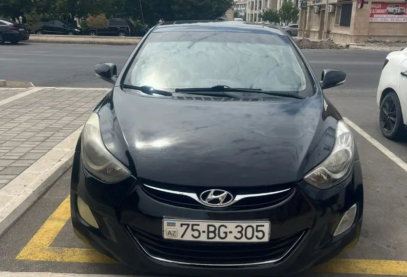 Kirayə Hyundai Elantra 2012