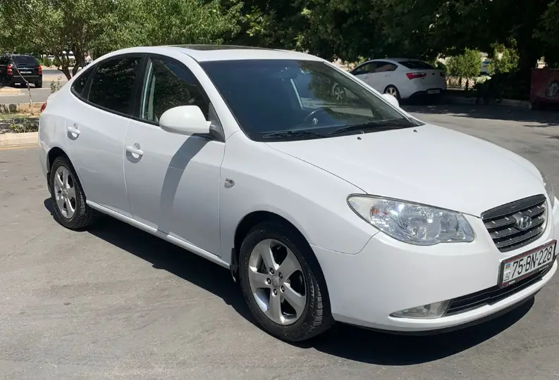 Kirayə Hyundai Elantra 2007