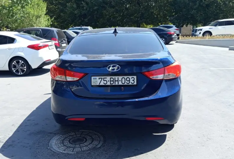 Kirayə Hyundai Elantra 2012