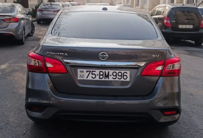 Kirayə Nissan Sentra 2018