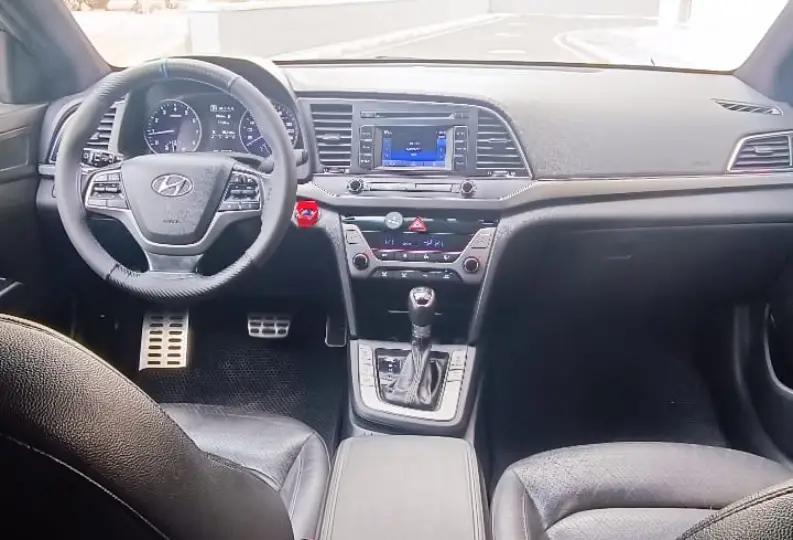 Kirayə Hyundai Elantra 2017