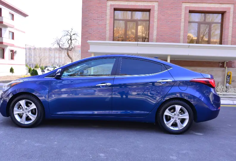 Kirayə Hyundai Elantra 2015