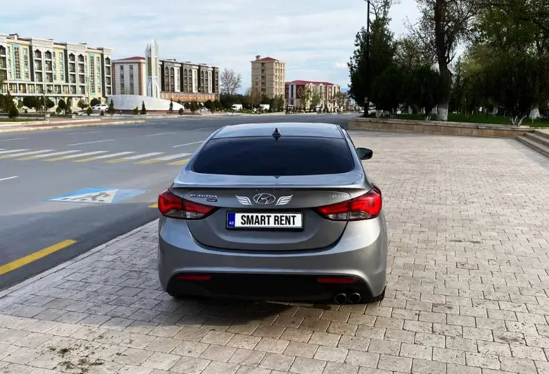 Kirayə Hyundai Elantra Coupe 2014