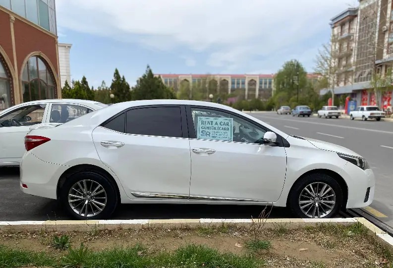 Kirayə Toyota Corolla 2014