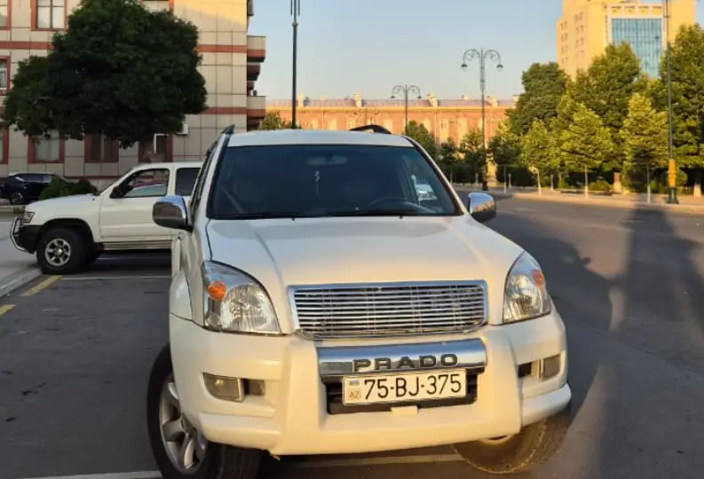 Kirayə Toyota Prado 2009